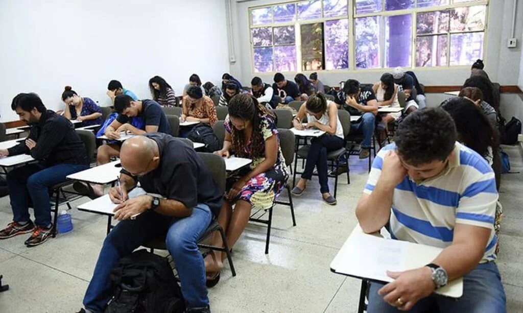 Tire Todas As Dúvidas E Se Inscreva No Encceja 2025